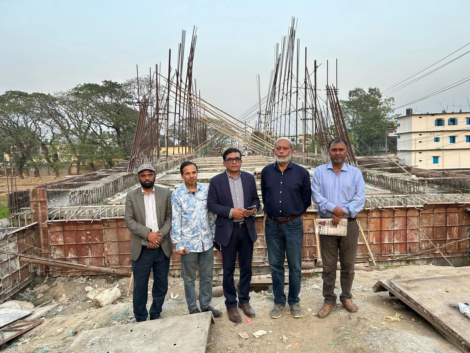 স্বাস্থ্যসেবার সর্বজনীনতা নিশ্চিতকরণ